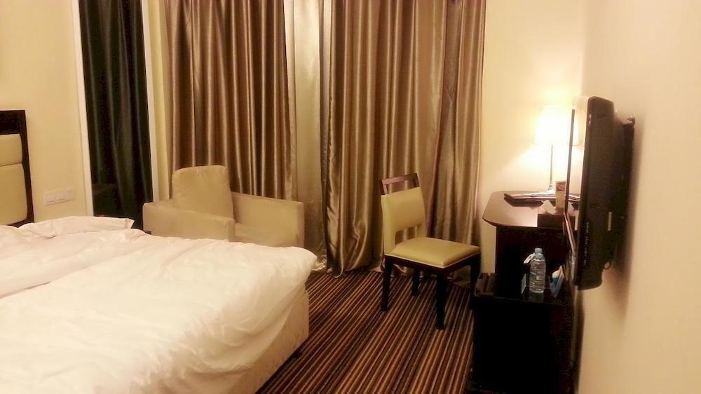 Joy Inn Gongbei 주하이 시 외부 사진